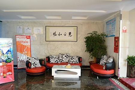 Thank Inn Chain Hotel Henan Xinyang Train Station Gongqu Road Xinyang (Henan) Exterior foto